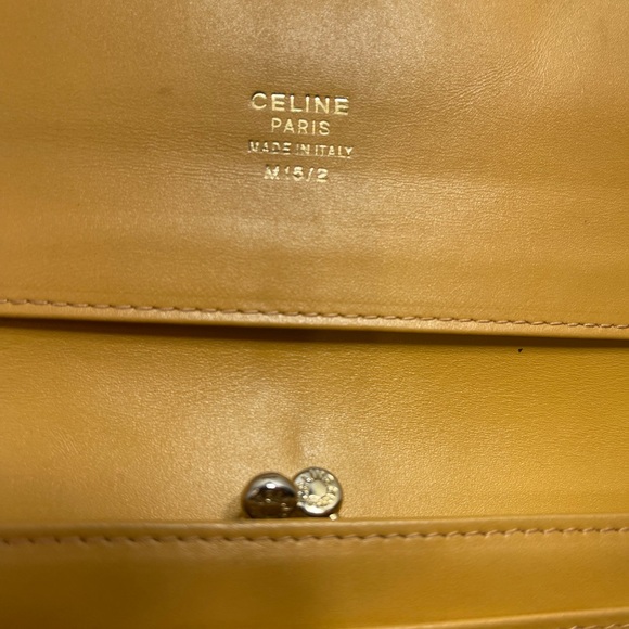 Celine Triomphe Long Wallet.Pre loved. - Picture 6 of 7